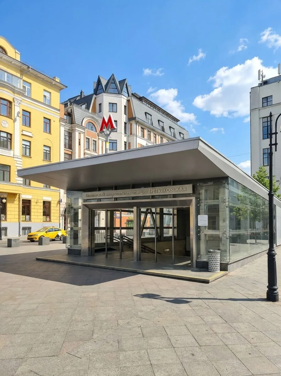 Третьяковская — Станция Московского метрополитена, кросс-платформенный узел
